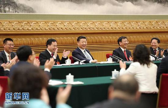 習近平參加遼寧代表團審議。新華社記者 丁林 攝